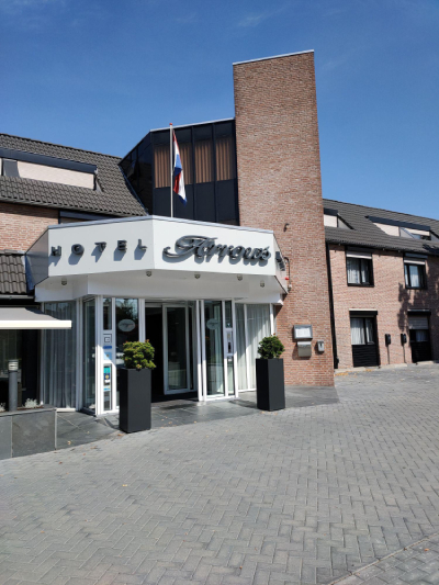 overnachtingen hotel arrows